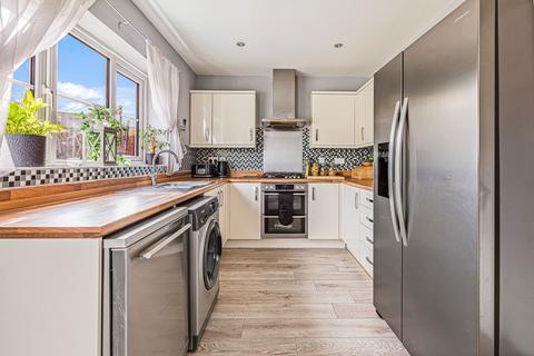 4 bedroom detached house for sale, Irons Close, Loughborough LE12