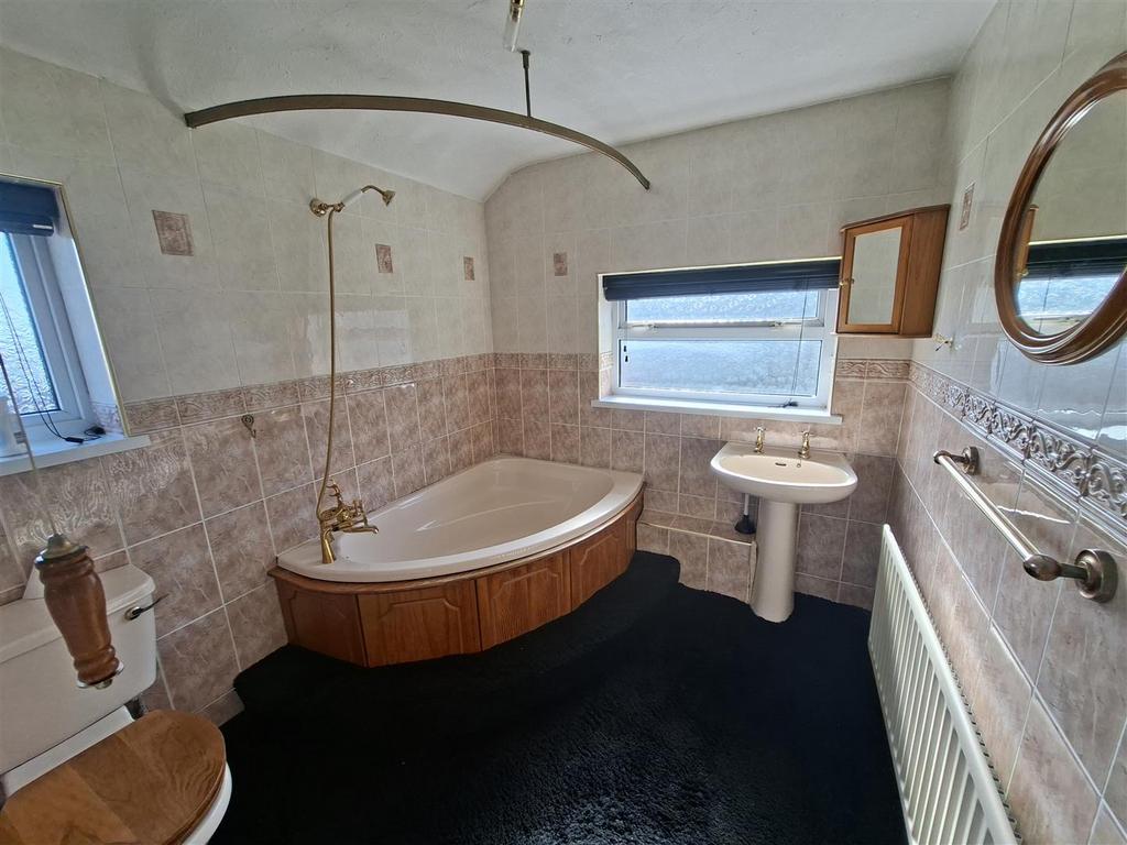Bathroom W.C.