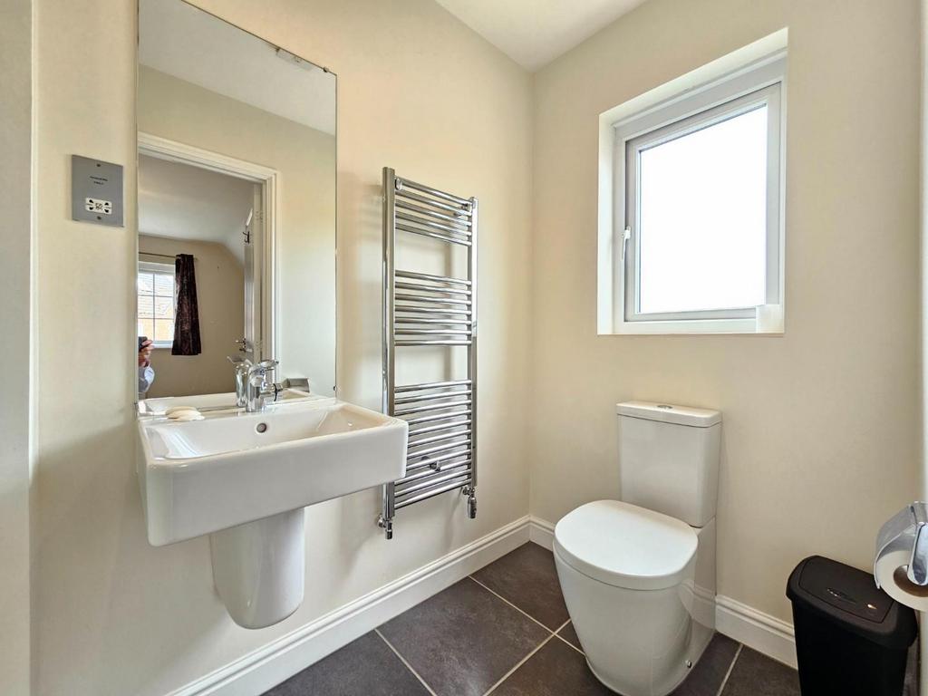 Bedroom 1 En-Suite