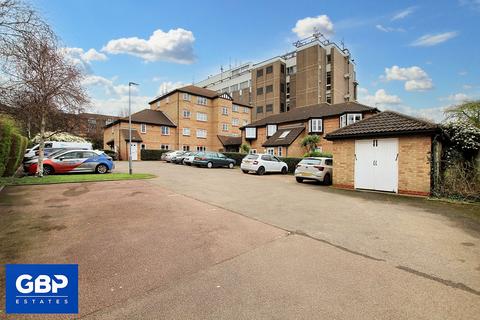undefined, Regarth Avenue, Wells Court Regarth Avenue, RM1