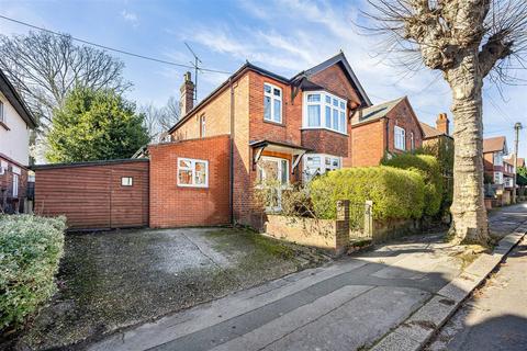 undefined, Waverley Road, Reading
