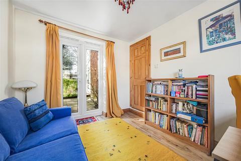 undefined, Waverley Road, Reading