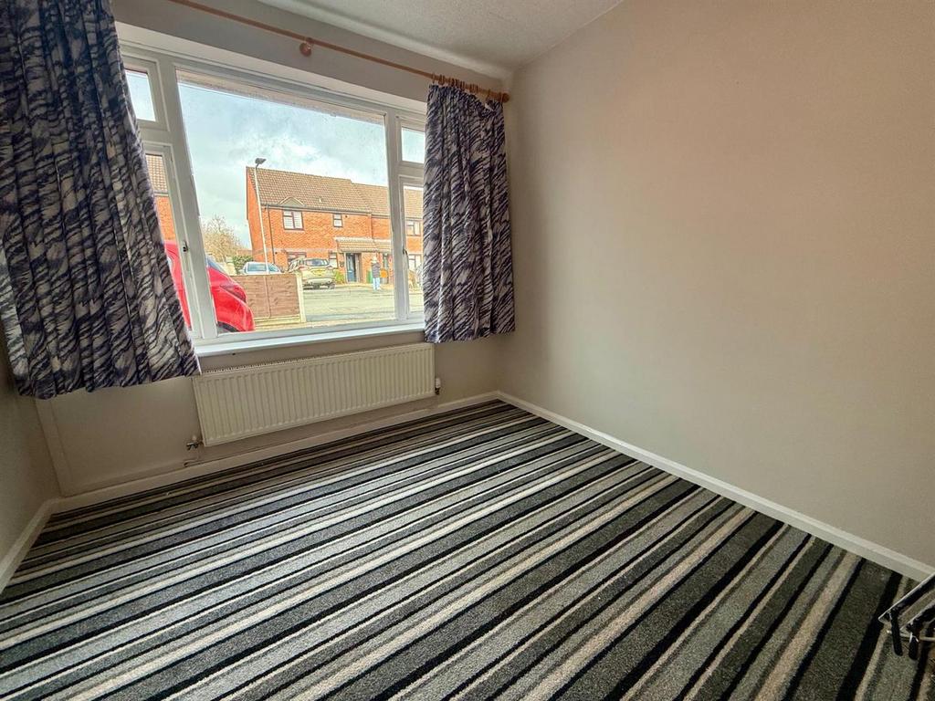 Bedroom 2.jpeg