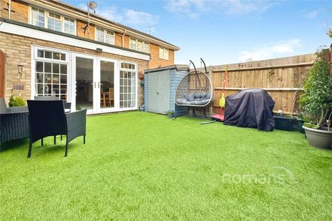 3 bedroom terraced house for sale, Millins Close, Owlsmoor, Sandhurst