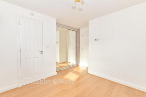 3 bedroom semi-detached house for sale, Brent Lane, Havant PO9