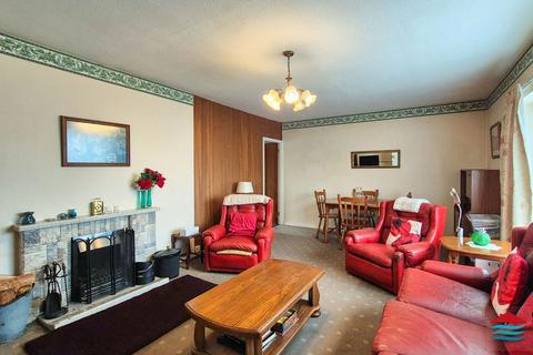 2 bedroom detached bungalow for sale, Morfa Nefyn, Pwllheli, LL53