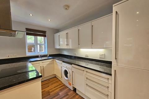 undefined, Bassett Avenue, SOUTHAMPTON