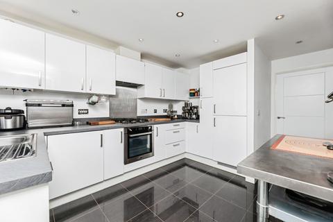 undefined, Spring Close, Pontefract WF9