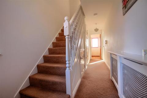 3 bedroom end of terrace house to rent, Water Avens Way, Stockton-On-Tees