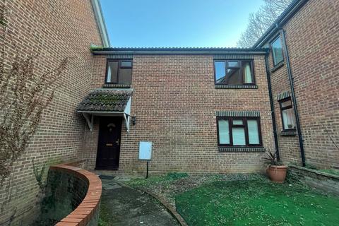 3 bedroom property to rent, Lesley Place, Maidstone ME16