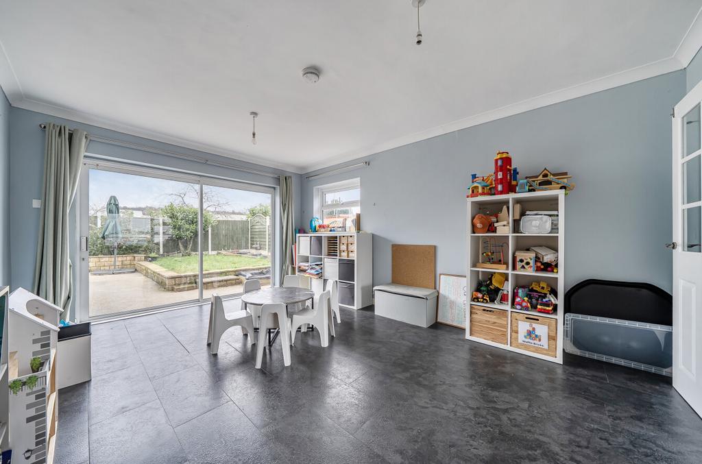 Kitchen/Breakfast