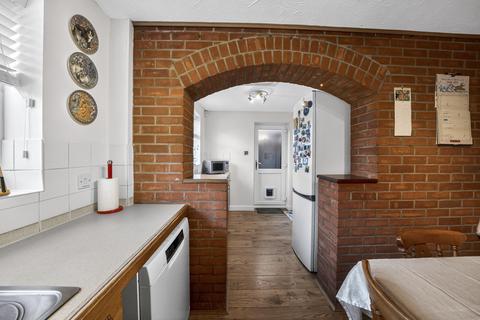 4 bedroom detached house for sale, Normandy Way, Bletchley, Milton Keynes, MK3