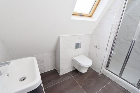 1 bedroom apartment to rent, Collier Row Road, Essex, RM5