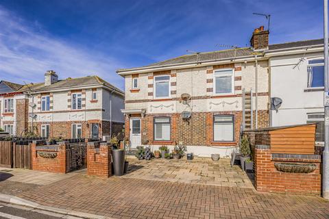 2 bedroom flat for sale, Childe Square, Portsmouth PO2
