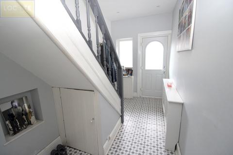 3 bedroom semi-detached house for sale, Loretto Road, Urmston,