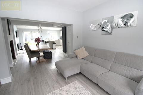 3 bedroom semi-detached house for sale, Loretto Road, Urmston,