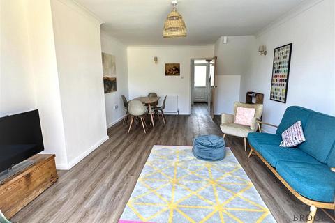 3 bedroom house for sale, Grassington Road, Eastbourne BN20