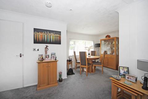 undefined, Beech Park, Chesham Road, Wigginton