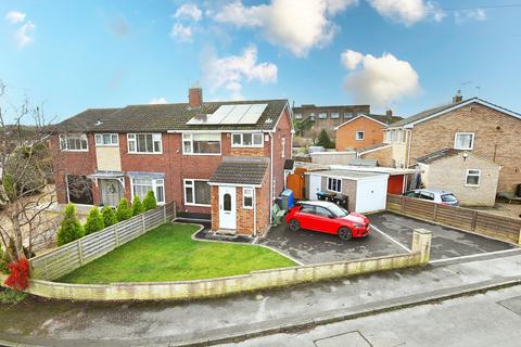 Hookstone Way, Harrogate, HG2