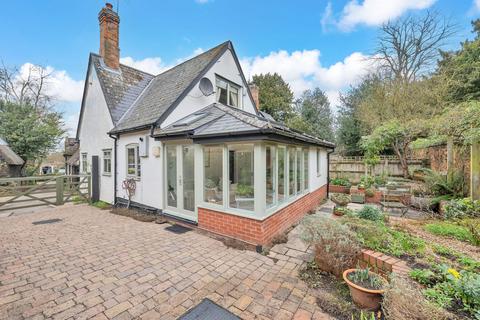 4 bedroom semi-detached house for sale, School Lane, Royston SG8