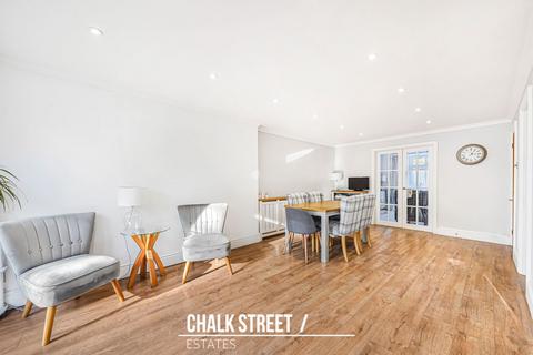 undefined, Slewins Lane, Hornchurch, RM11