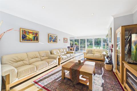 undefined, Heath Ride, Finchampstead, Wokingham, Berkshire, RG40