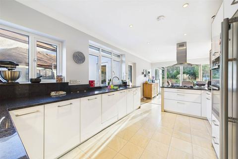 undefined, Heath Ride, Finchampstead, Wokingham, Berkshire, RG40