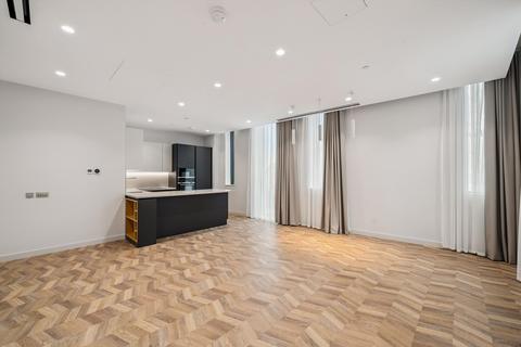 2 bedroom flat to rent, Carnwath Road, London SW6