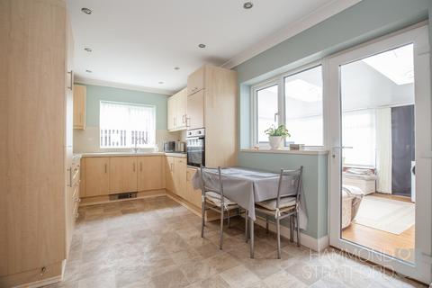 4 bedroom detached house for sale, Hardingham Street, Hingham