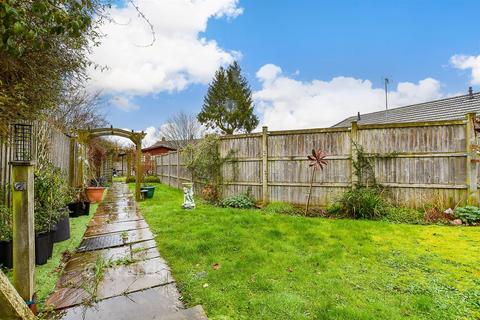 2 bedroom detached bungalow for sale, Orchard Field, Bethersden, Ashford, Kent