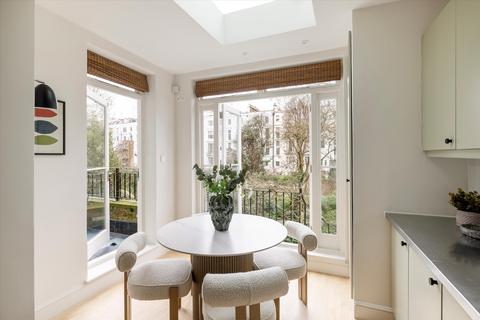 undefined, Arundel Gardens, London, W11