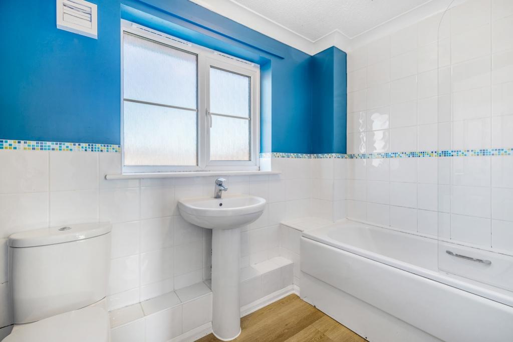 20 Sir Isaac Newton Drive (Wyberton)-14