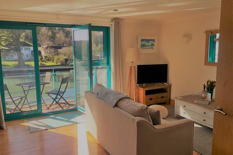 3 bedroom apartment for sale, Crabshell Quay, Embankment Road, Kingsbridge, Devon
