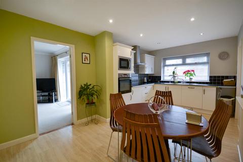 undefined, New Road, Radcliffe-On-Trent, Nottingham