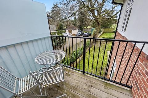 2 bedroom flat for sale, Talbot Woods