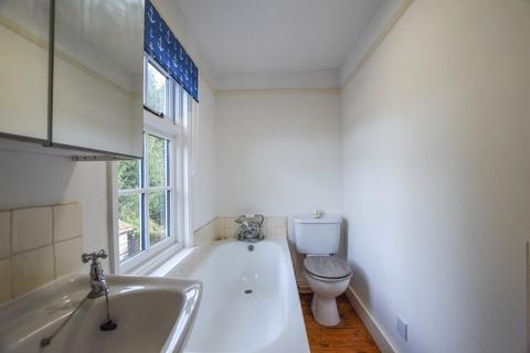 undefined, Isington Road, Alton GU34