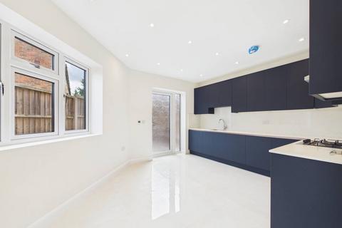 2 bedroom end of terrace house to rent, Orpington, Kent BR5