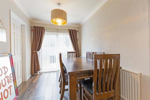 undefined, Mercian Way, Cippenham