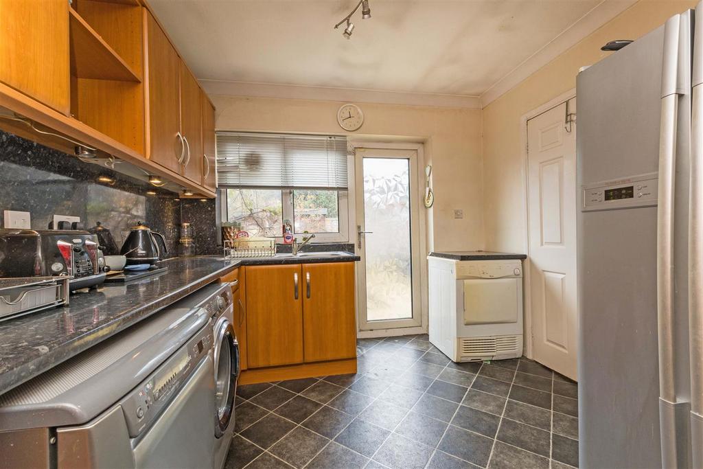 21 Mercian Way-13.jpg