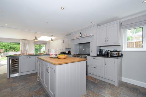5 bedroom detached house to rent, Hurstwood, Ascot SL5