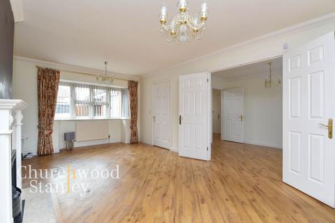 4 bedroom detached house for sale, Bramble Tye, Harwich, CO12