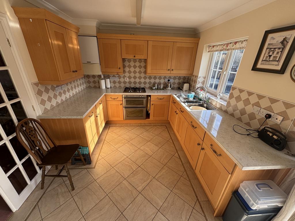 Kitchen/diner (second image)