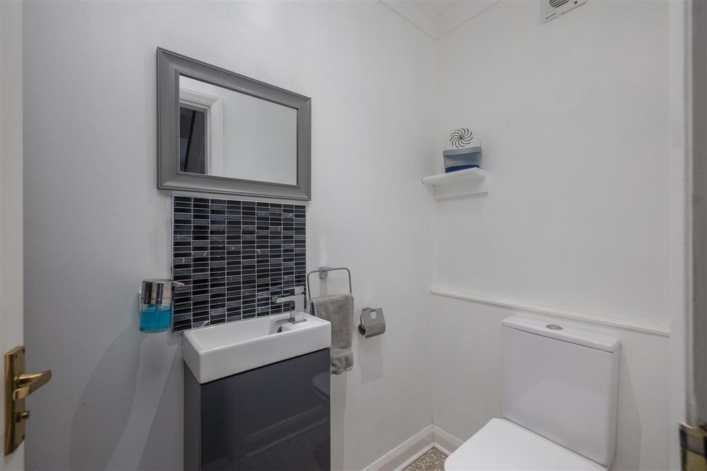 Whitfield Avenue 31 WC.jpg