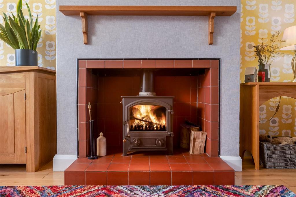 Whitfield Avenue 31 Sitting Dining Room-1.jpg