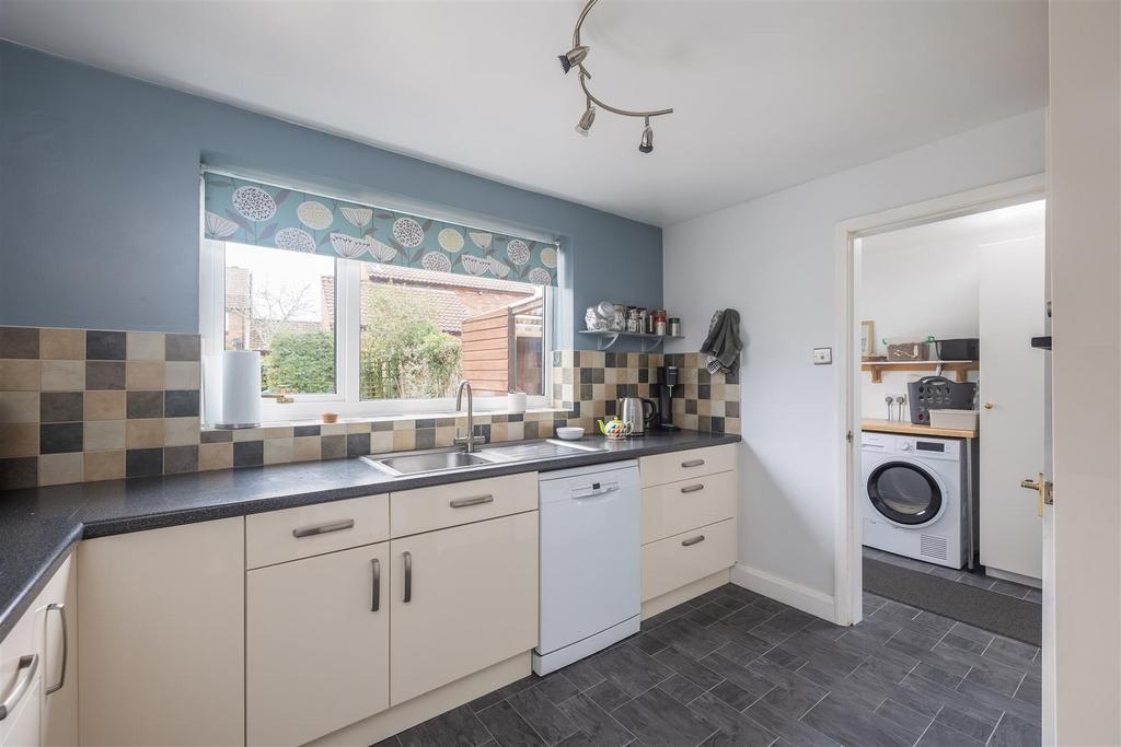 Whitfield Avenue 31 Kitchen-1.jpg