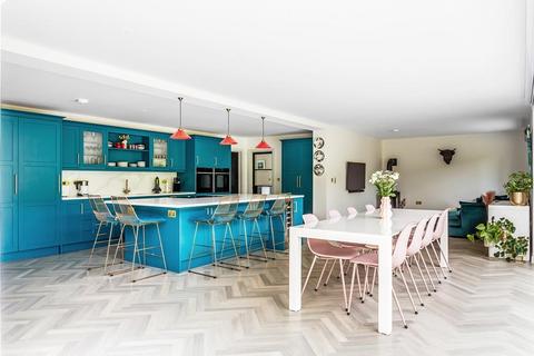 5 bedroom detached house for sale, REIGATE ROAD, LEATHERHEAD KT22