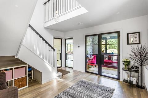 5 bedroom detached house for sale, REIGATE ROAD, LEATHERHEAD KT22