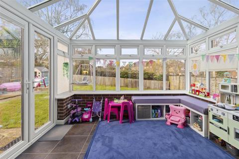 undefined, Harebeating Crescent, Hailsham
