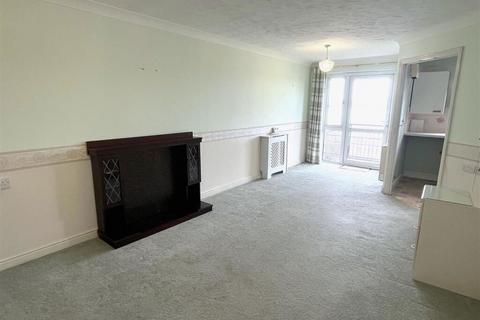 1 bedroom flat for sale, Wharfside Close, Erith, DA8 1QW