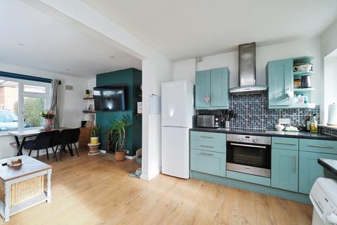 2 bedroom terraced house for sale, Baslow Drive, Beeston, Nottingham, Nottinghamshire, NG9